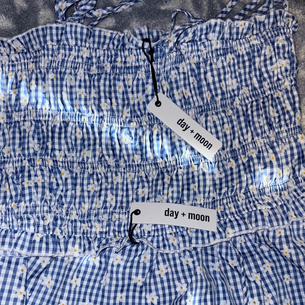 Light Blue Smocked Top and Skirt Set - Picture 4 of 4